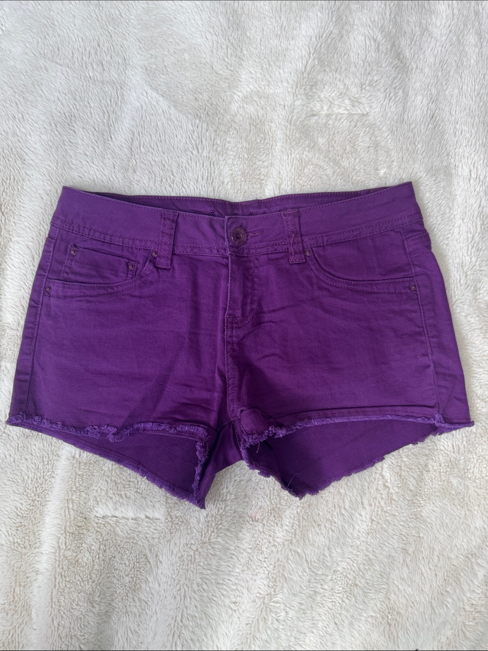 L.A Idol Purple Denim Shorts Size M/31 NWOT